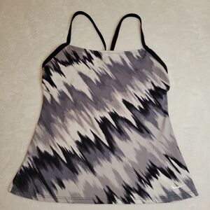 Nike Women's Gray Patterned Tank Top